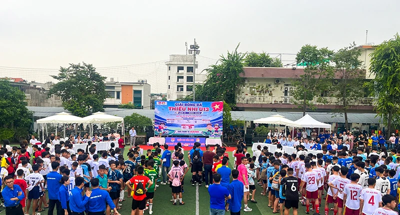 Phường Sầm Sơn khai mạc Giải bóng đá U13 lần thứ II, năm 2026