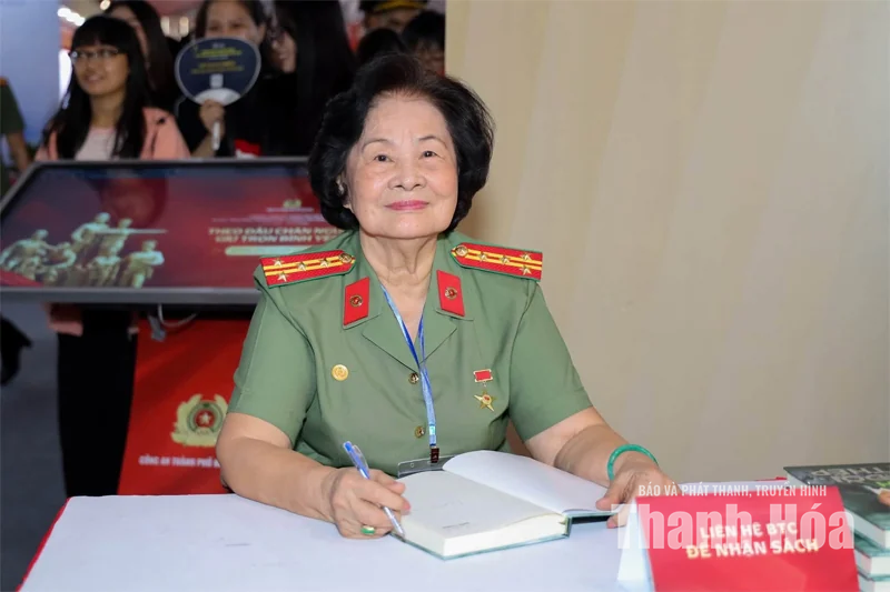 Thép đã tôi từ những nỗi đau