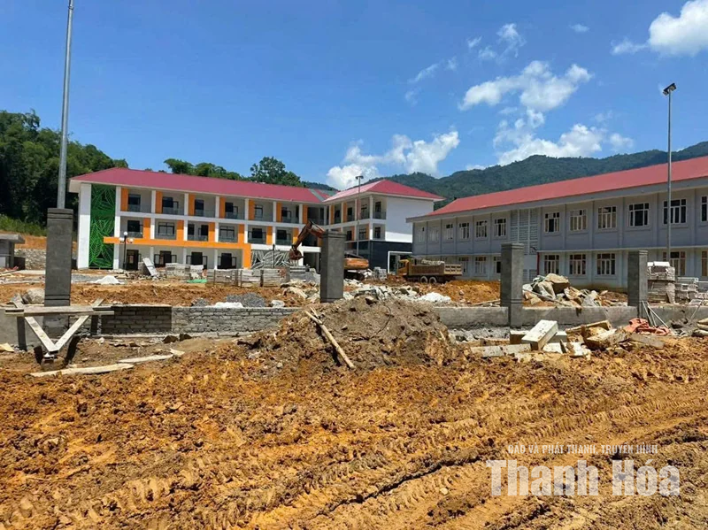 Đường đến trường sẽ bớt gian nan