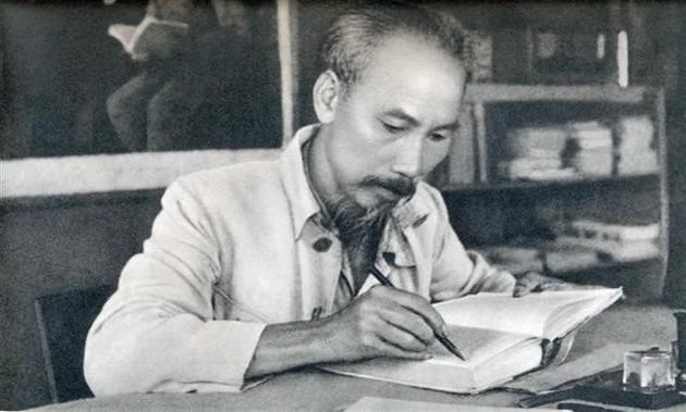 Ngày này năm xưa (11/8): Chủ tịch Hồ Chí Minh truy tặng Huân chương Chiến công cho liệt sĩ Nguyễn Bá Ngọc