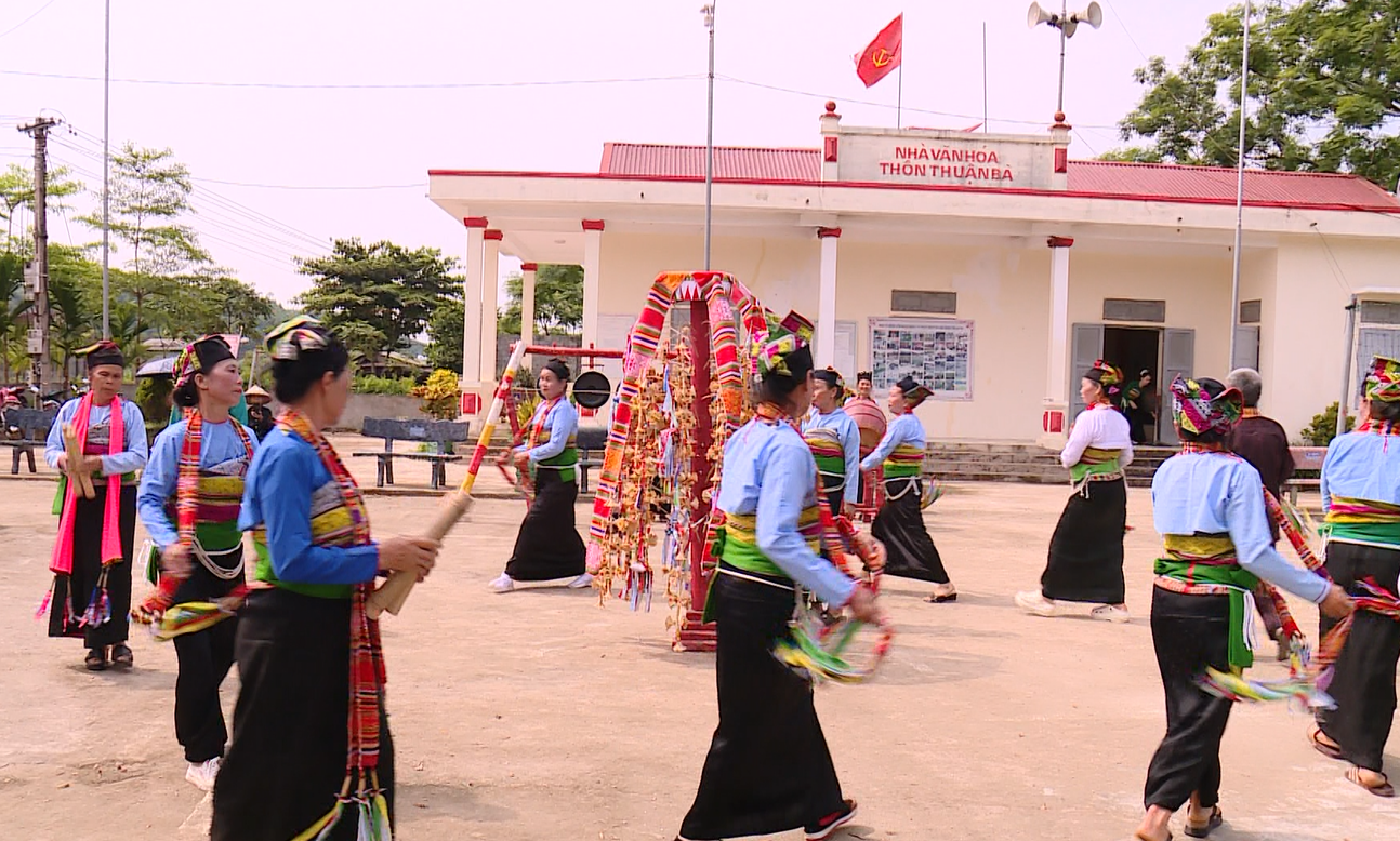 Khi câu lạc bộ trở thành cầu nối di sản văn hóa ở xã Nguyệt Ấn