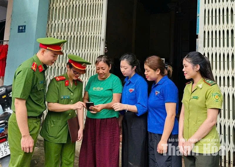 Những người “phiên dịch công nghệ” ở vùng cao