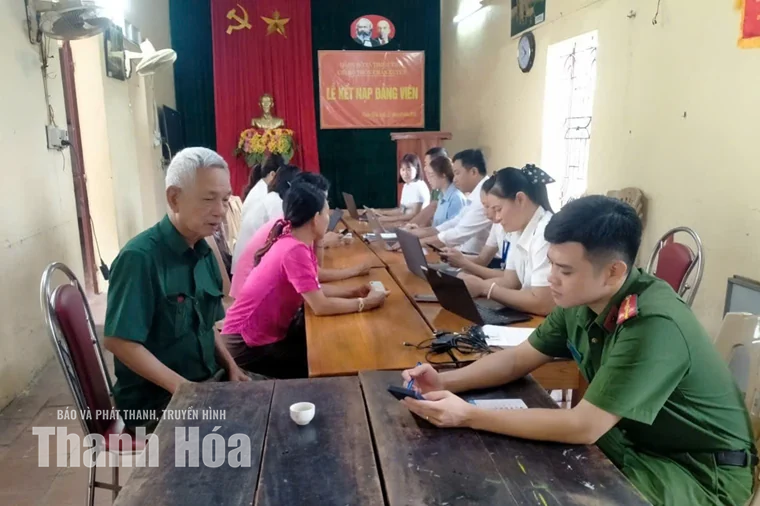 Từ quê hương cách mạng đến chính quyền phục vụ Nhân dân