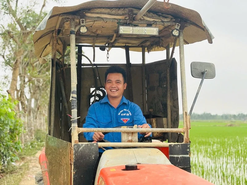 Gieo tình yêu nông nghiệp trên đồng đất quê hương