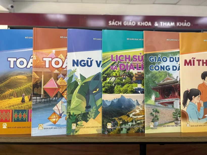 Phân cấp thẩm quyền mua sắm sách giáo khoa giáo dục phổ thông trên địa bàn tỉnh