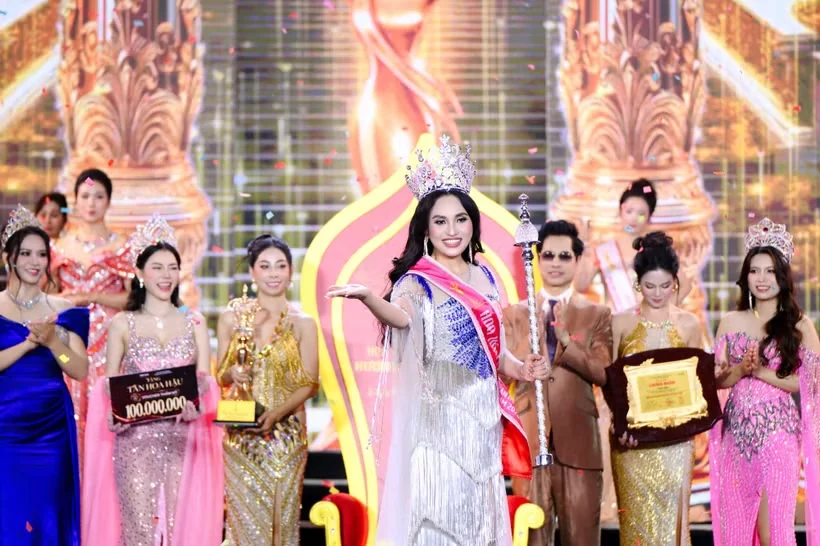 Doanh nhân đất Tổ đăng quang Hoa hậu Doanh nhân Hương sắc Việt Nam 2026