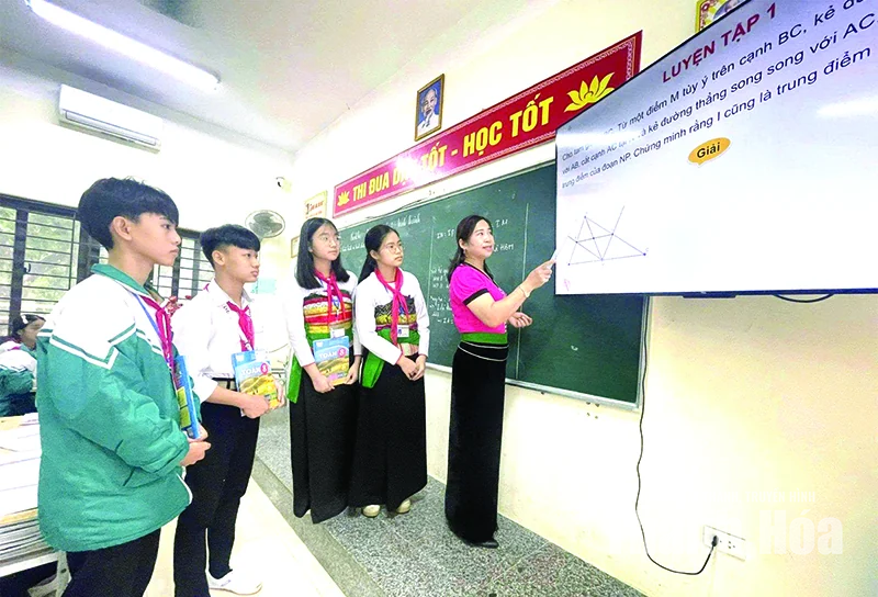 Mùa đồng phục học đường