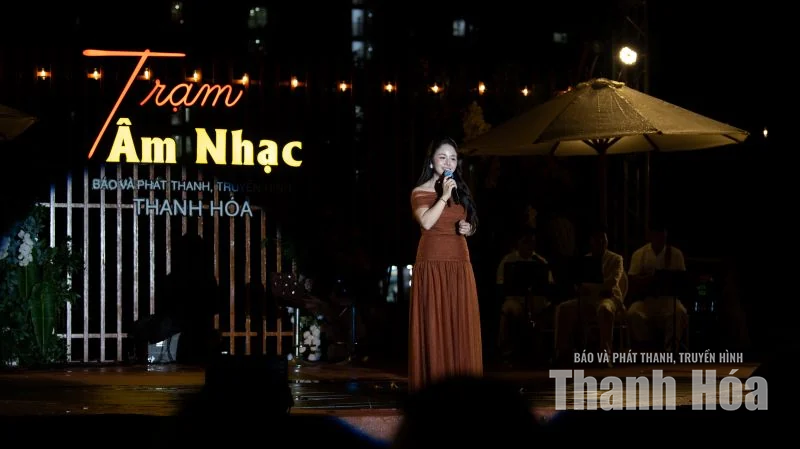 Trạm Âm nhạc - Chạm cảm xúc