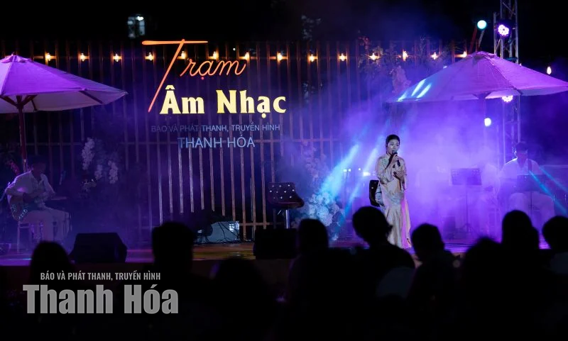 Trạm Âm nhạc - Chạm cảm xúc