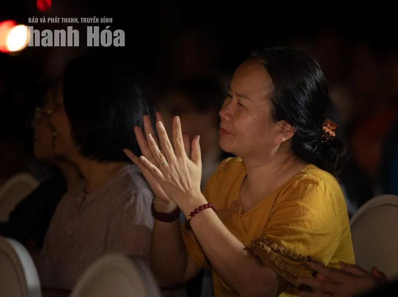 Trạm Âm nhạc - Chạm cảm xúc