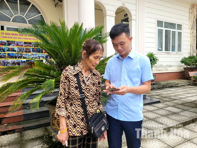 Những người trẻ “giữ lửa” ở chi bộ vùng cao