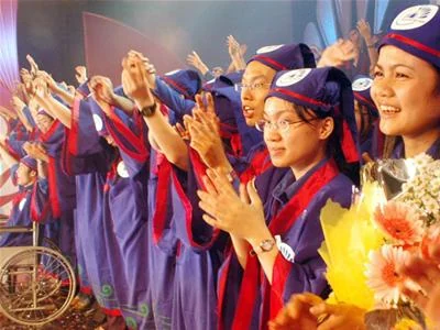Ngày này năm xưa (13/9): Chủ tịch Hồ Chí Minh căn dặn “Vì lợi ích trăm năm thì phải trồng người”