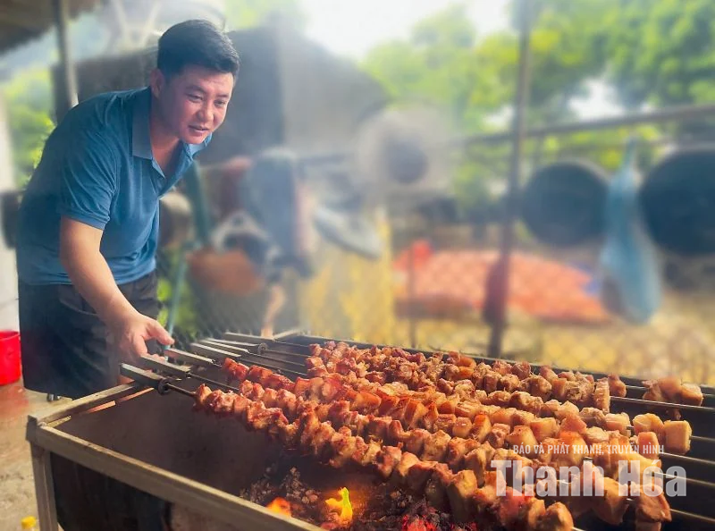 Thịt lợn nướng - vị ngon bếp Mường