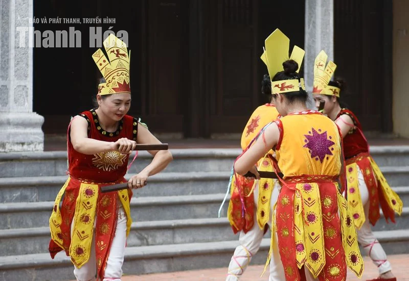 Ngày cuối tuần ở làng Quỳ Chử