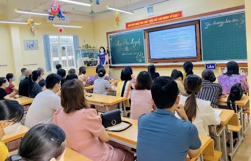 Bộ GD-ĐT dự kiến không để Ban phụ huynh quản lý tiền