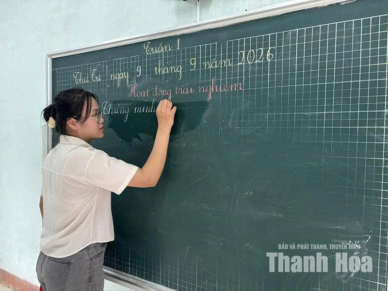 Cô thạc sĩ trẻ và hành trình “vượt giới hạn”