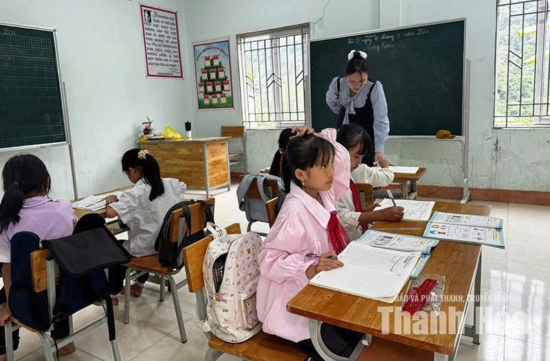 Cô thạc sĩ trẻ và hành trình “vượt giới hạn”