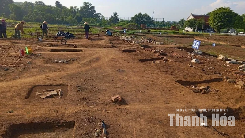 Cận cảnh hiện trường khai quật Đàn tế Nam Giao - Thành Nhà Hồ lần thứ 5