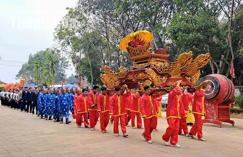 Danh thơm truyền tụng muôn đời
