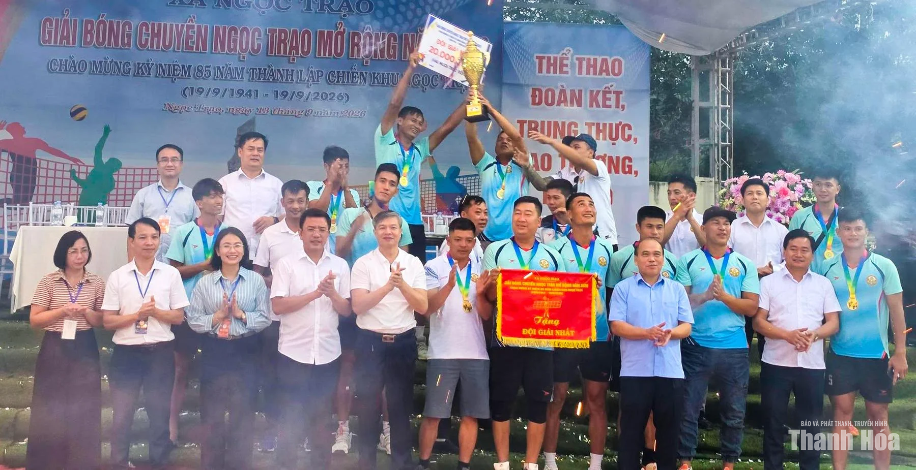 Sức sống của giải bóng chuyền Ngọc Trạo
