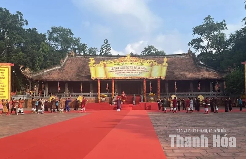 Đưa trẻ về Lam Kinh, thêm một cách tiếp cận lịch sử