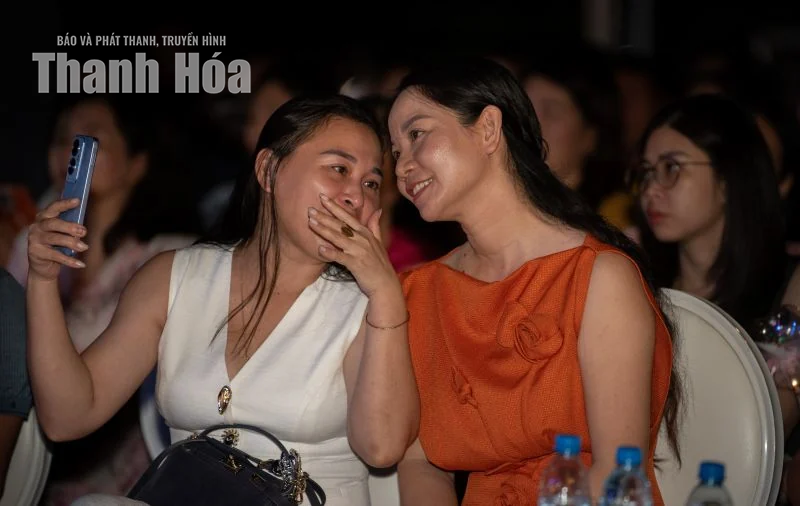 Cả trời thương nhớ, gửi trọn một đêm