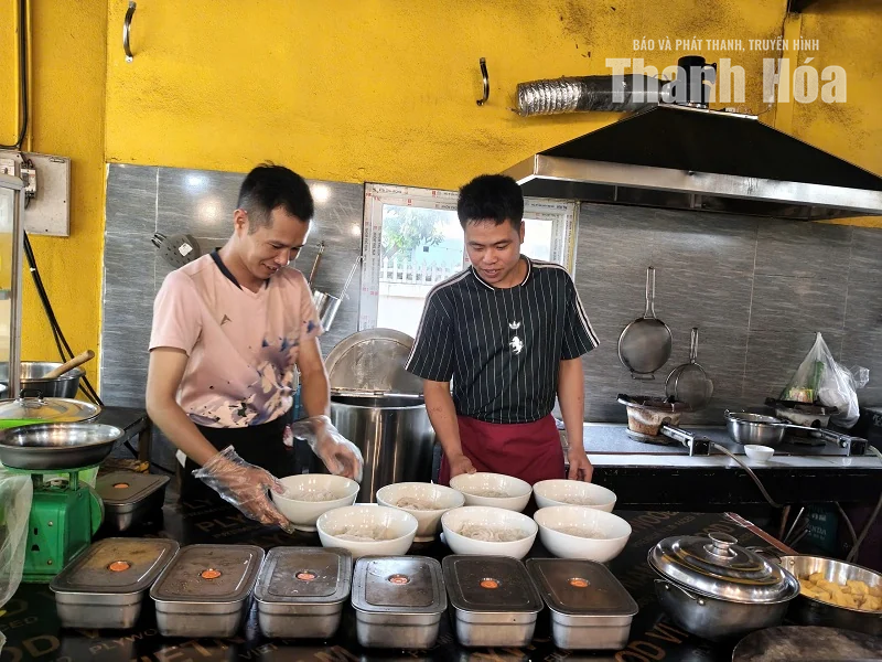 Đưa ẩm thực xứ Thanh sang nước bạn Lào