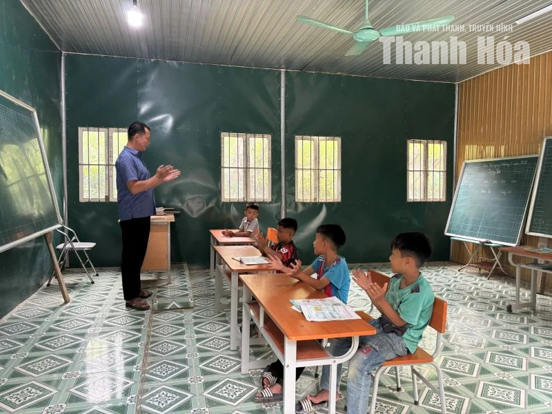 Một lớp học - 3 chiếc bảng