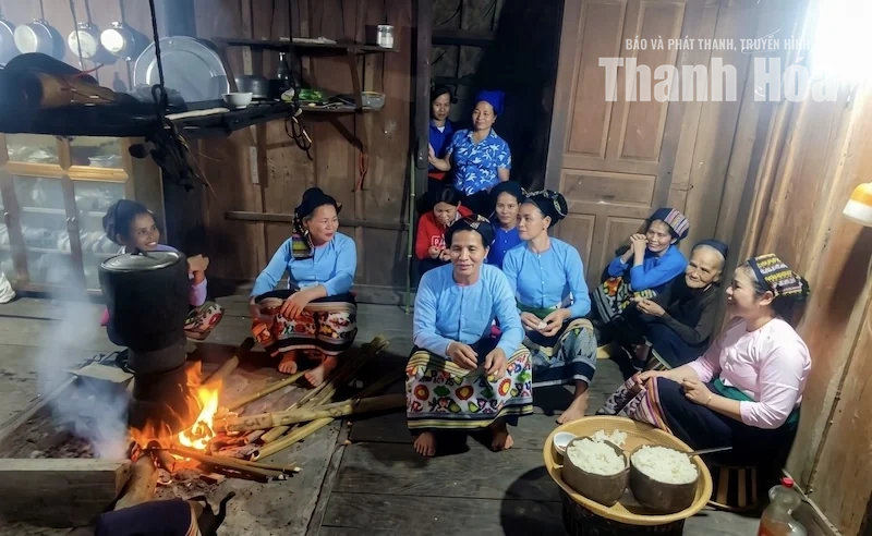 Nét độc đáo lễ tục “cẳm đỏi” của người Thái trắng ở xứ Thanh