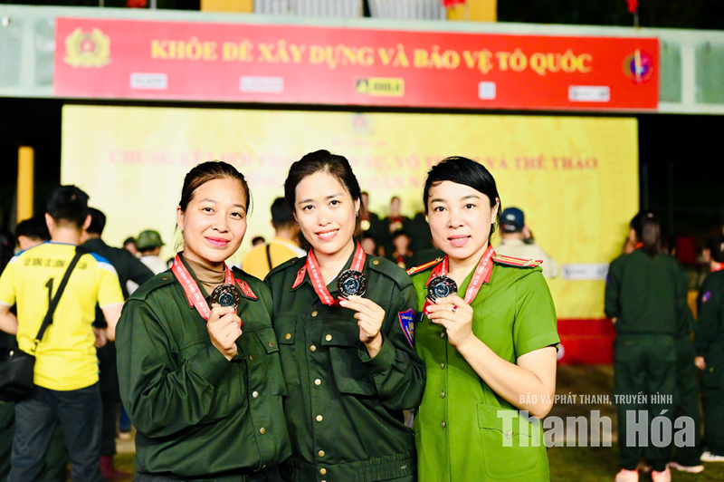 Phụ nữ lực lượng vũ trang Thanh Hóa - Xây dựng hệ giá trị mới (Bài 2): Vượt áp lực, vững vàng trên từng vị trí công tác