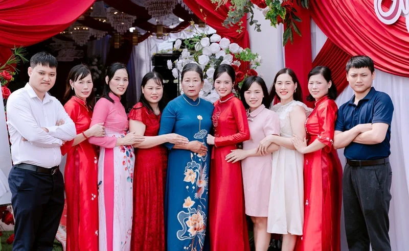 Mẹ của 9 người con