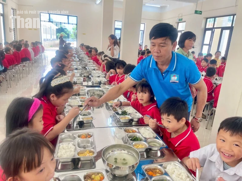 Học sinh Yên Khương đón nhận hoạt động nội trú