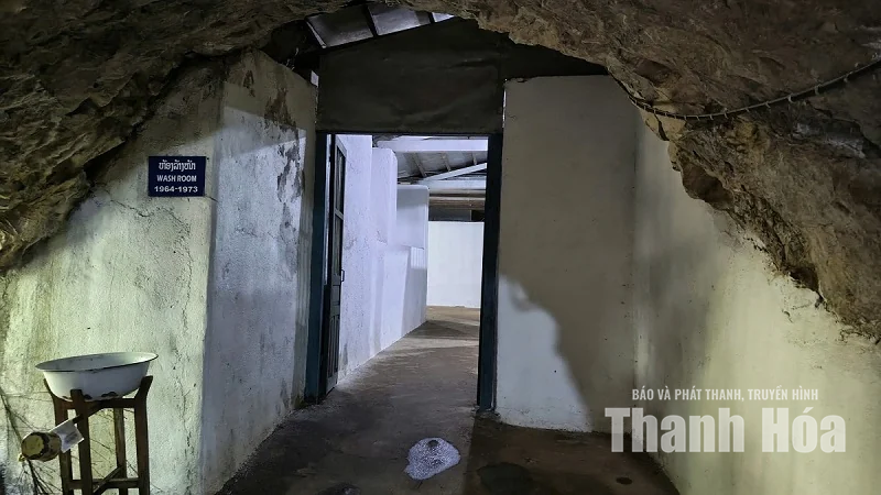 Thủ đô kháng chiến trên đất bạn Lào