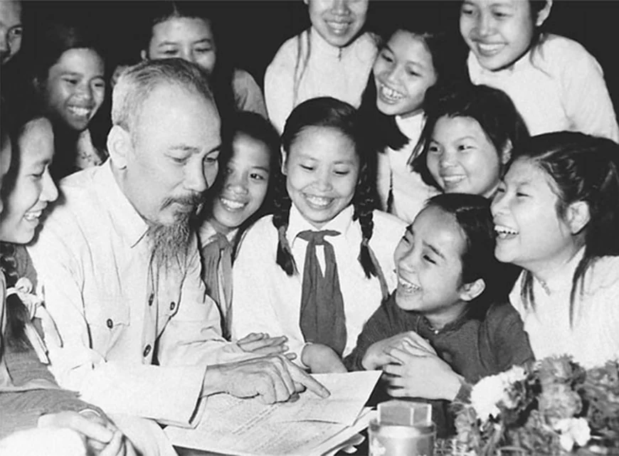 Ngày này năm xưa (26/10): Bác Hồ dự Hội nghị đại biểu công nhân Bắc Bộ