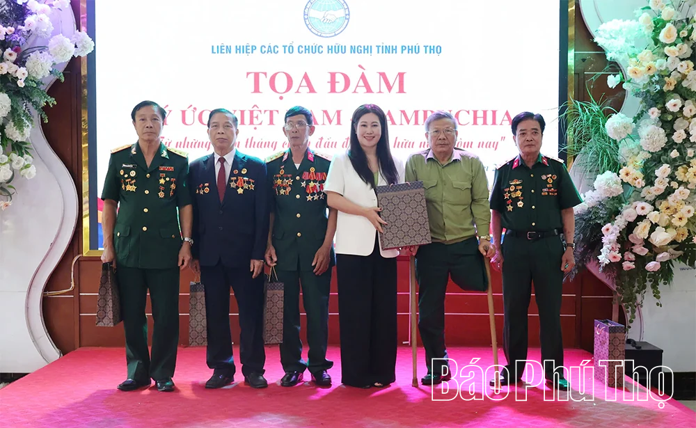 Tọa đàm ký ức Việt Nam - Campuchia