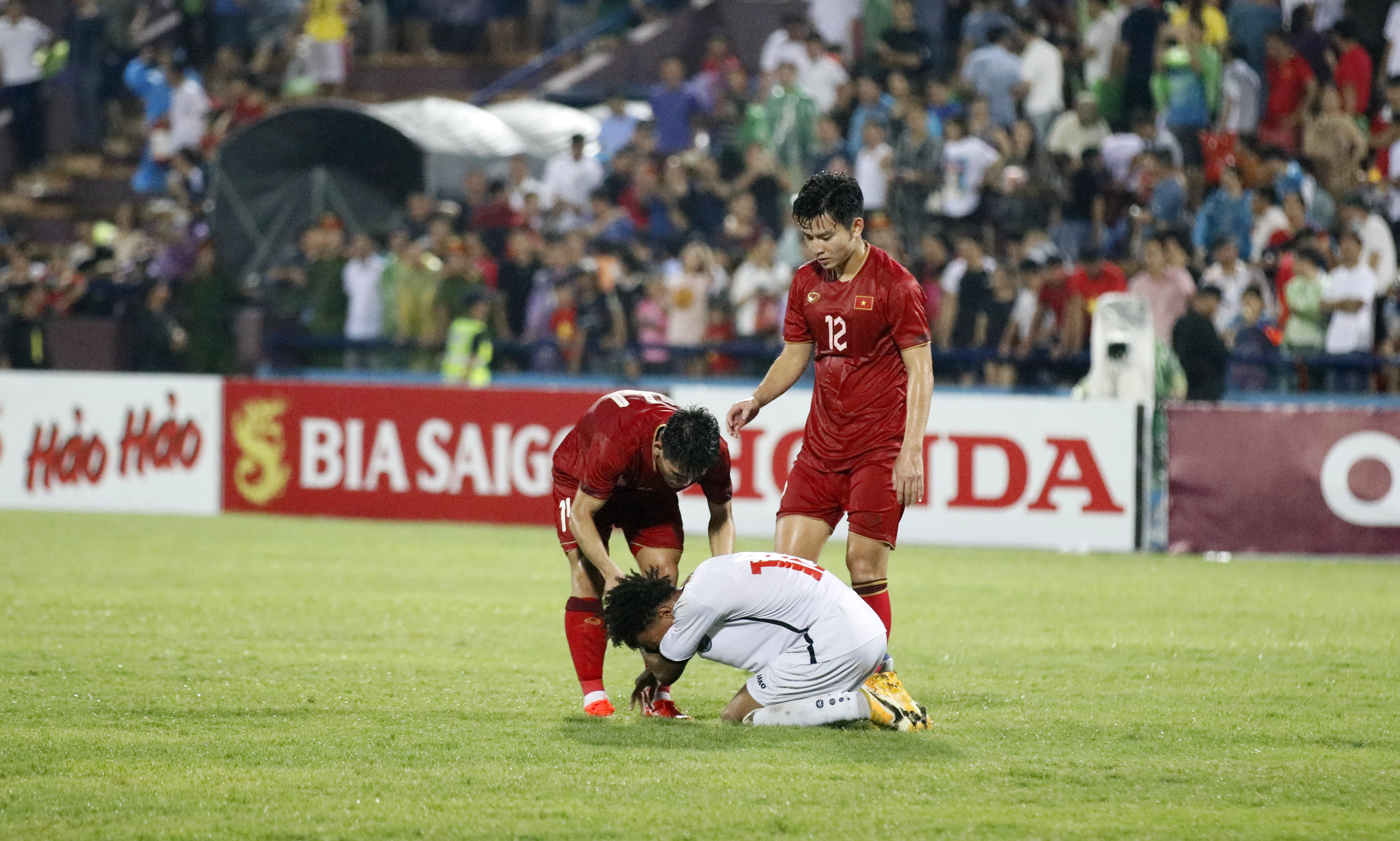 Những hình ảnh đẹp tại Bảng C - Vòng loại Giải Bóng đá U23 Châu Á