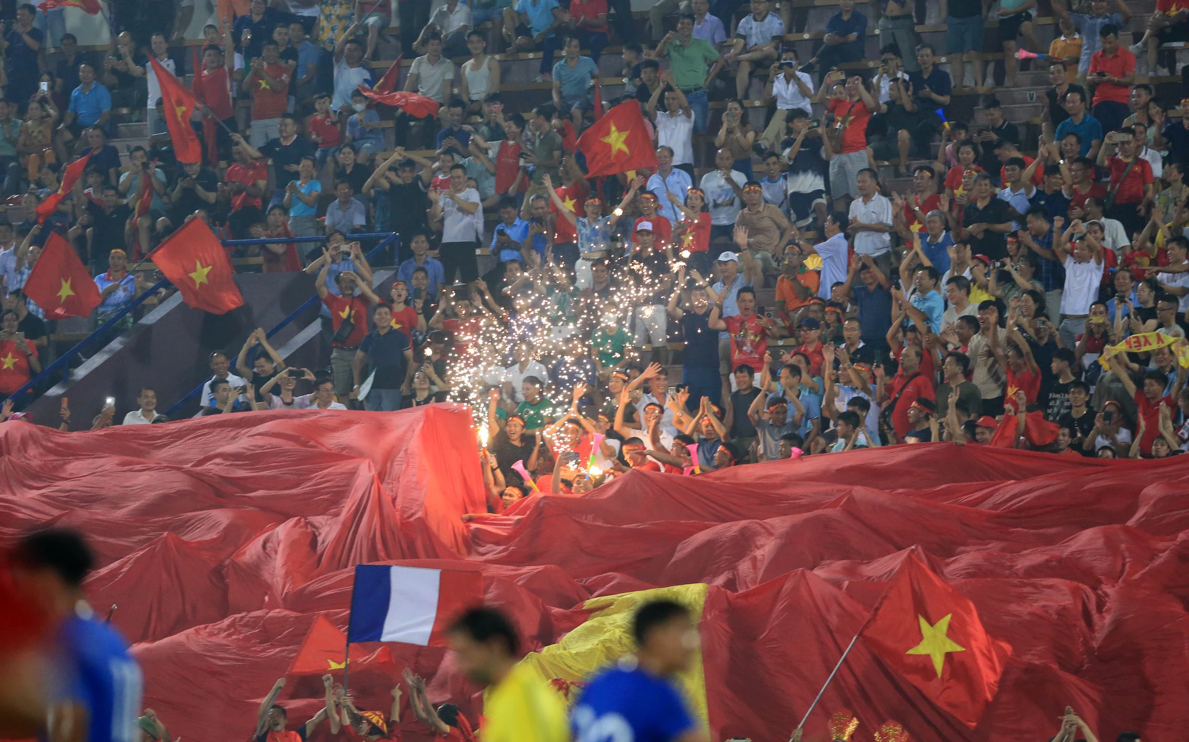 Những hình ảnh đẹp tại Bảng C - Vòng loại Giải Bóng đá U23 Châu Á