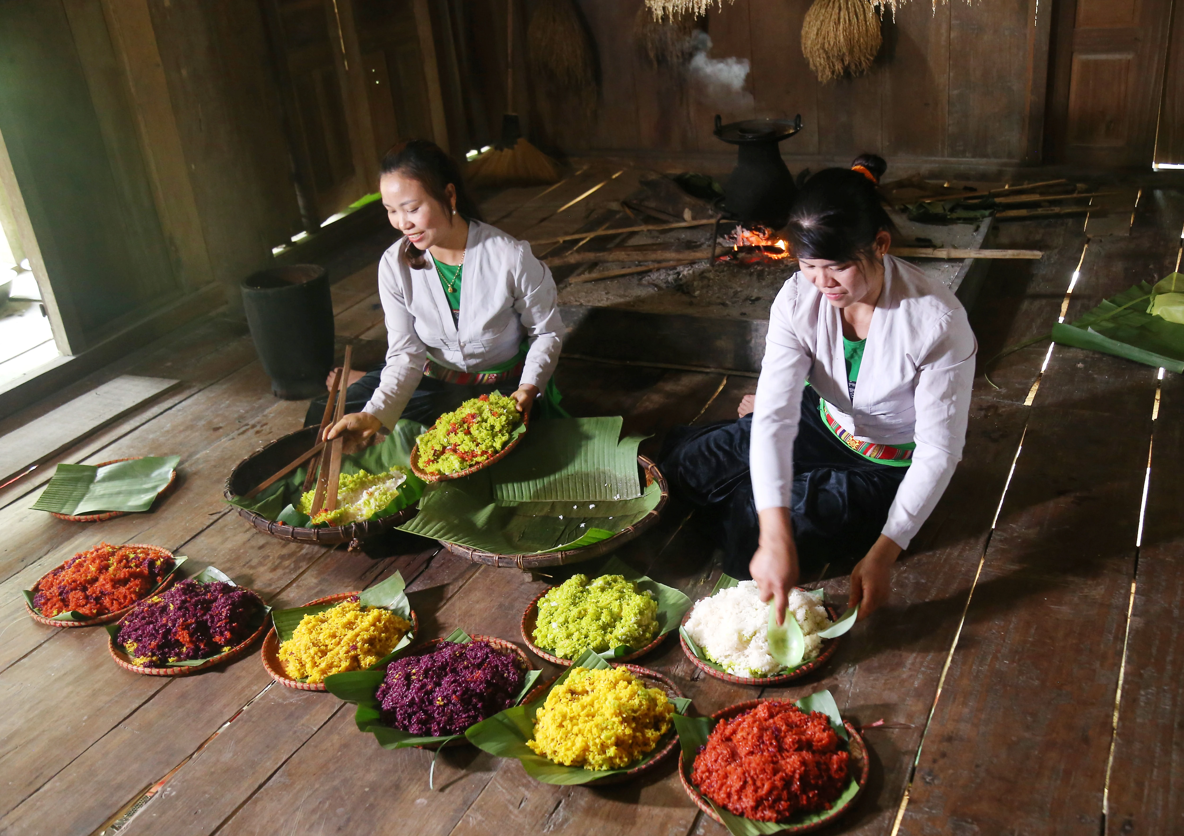 Sắc màu văn hóa Mường