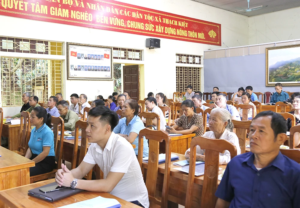 Xóa bỏ hủ tục, xây dựng nếp sống mới