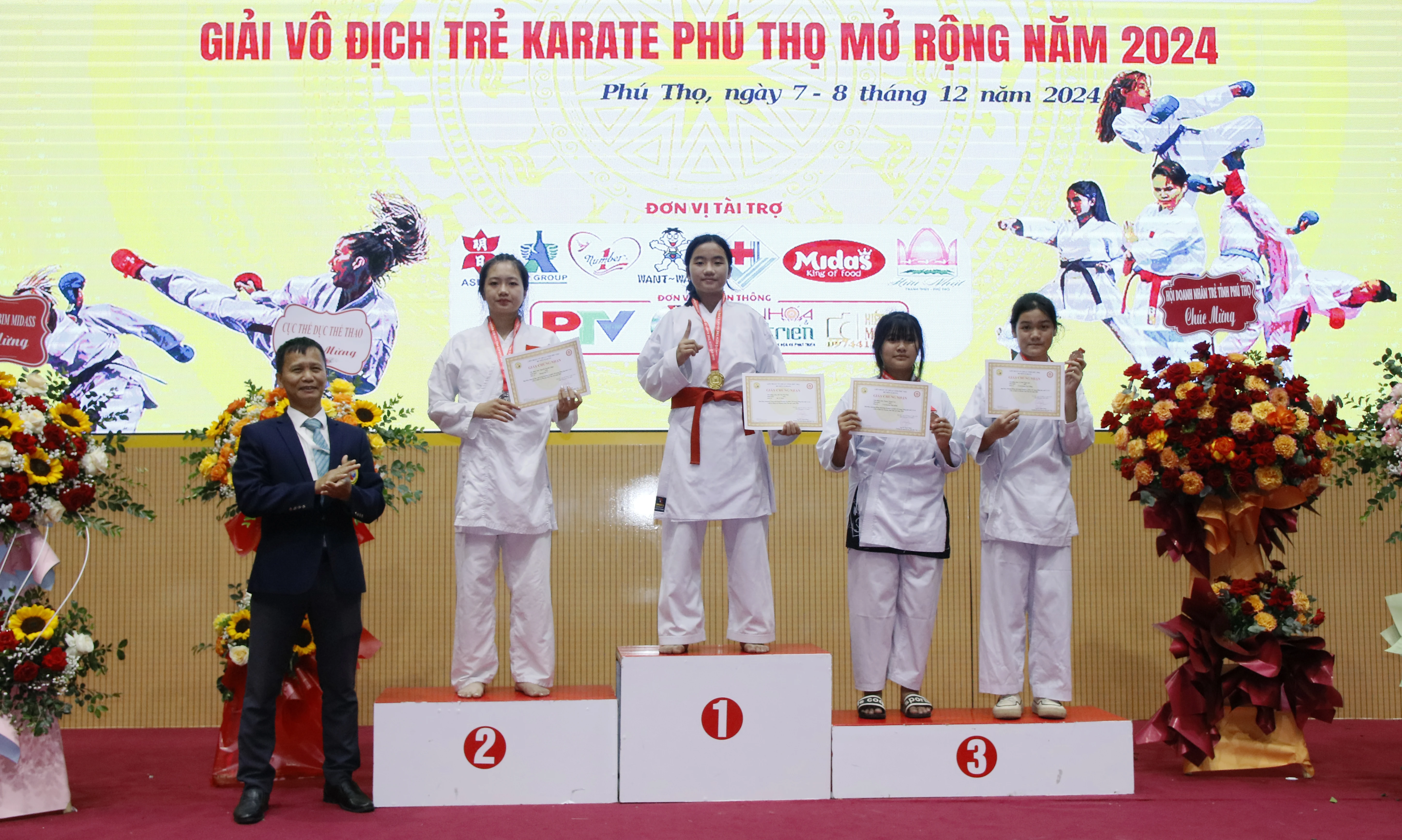 Sôi nổi Giải Vô địch trẻ Karate Phú Thọ mở rộng năm 2024