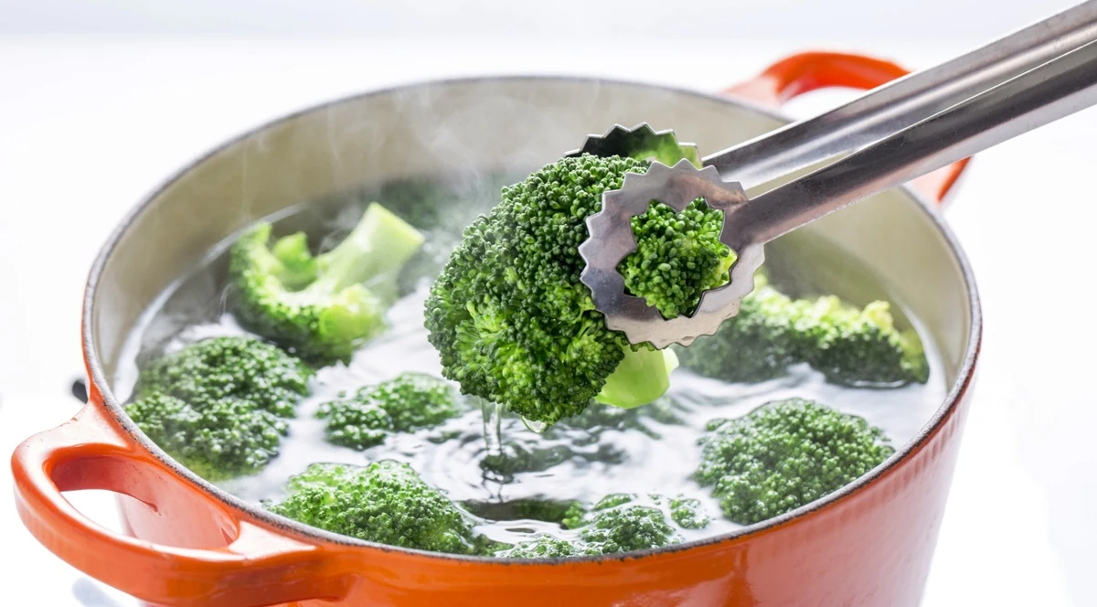 5 sai lầm cần tránh khi nấu rau xanh