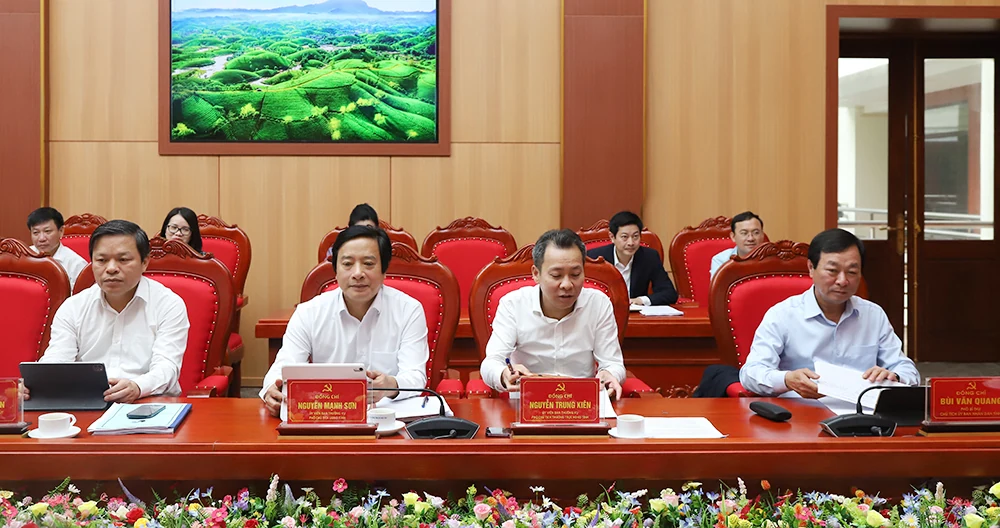 Ban Thường vụ Tỉnh ủy thông qua dự thảo điều chỉnh, bổ sung bảng giá các loại đất