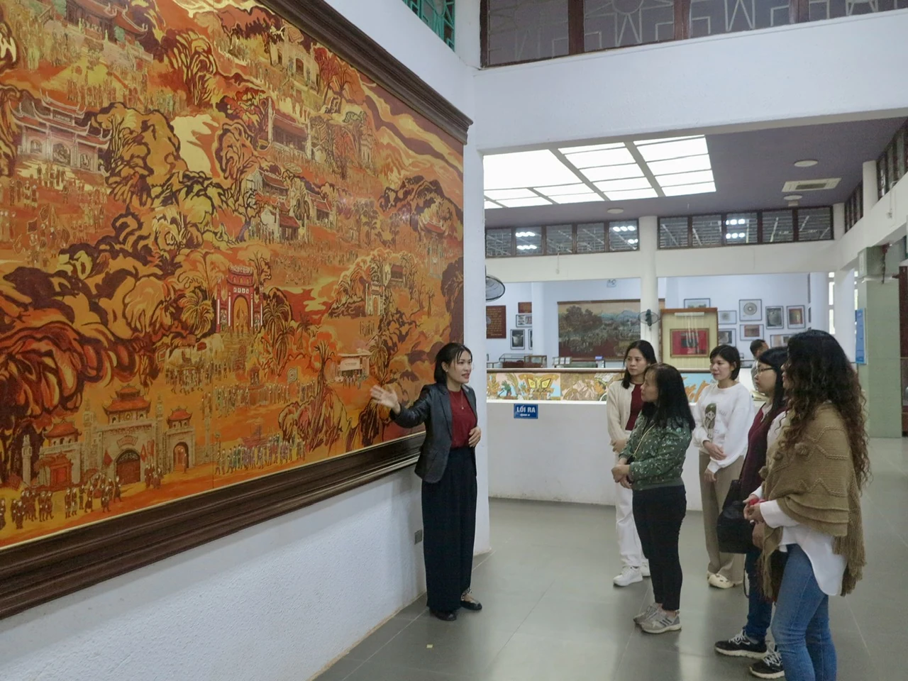 Nơi bảo tồn và phát huy giá trị văn hoá nguồn cội