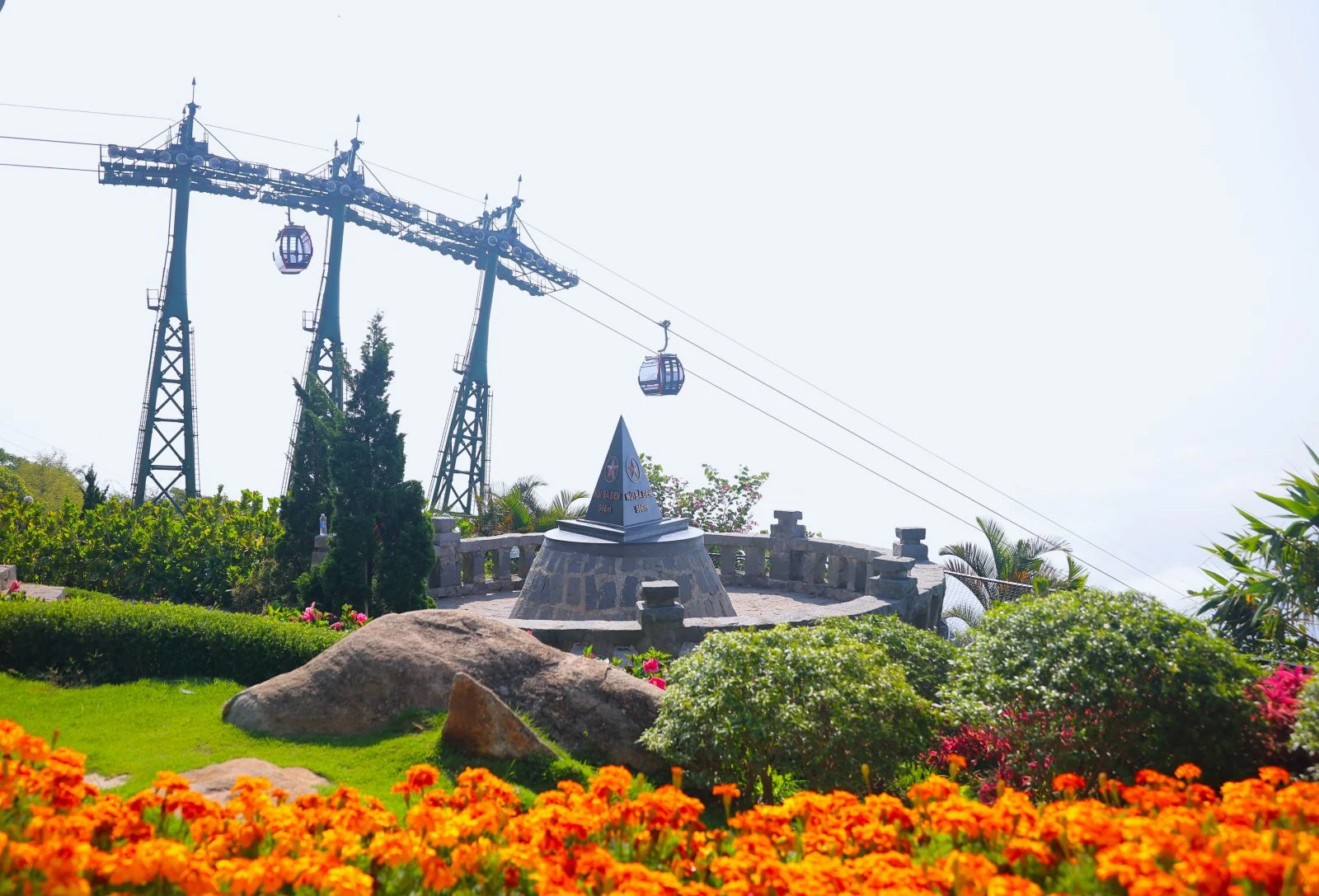 Du lịch tâm linh và Vesak 2025: Cơ hội lớn cho Tây Ninh