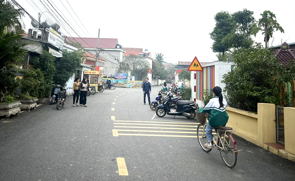 Tập trung đầu tư xây dựng kết cấu hạ tầng giao thông