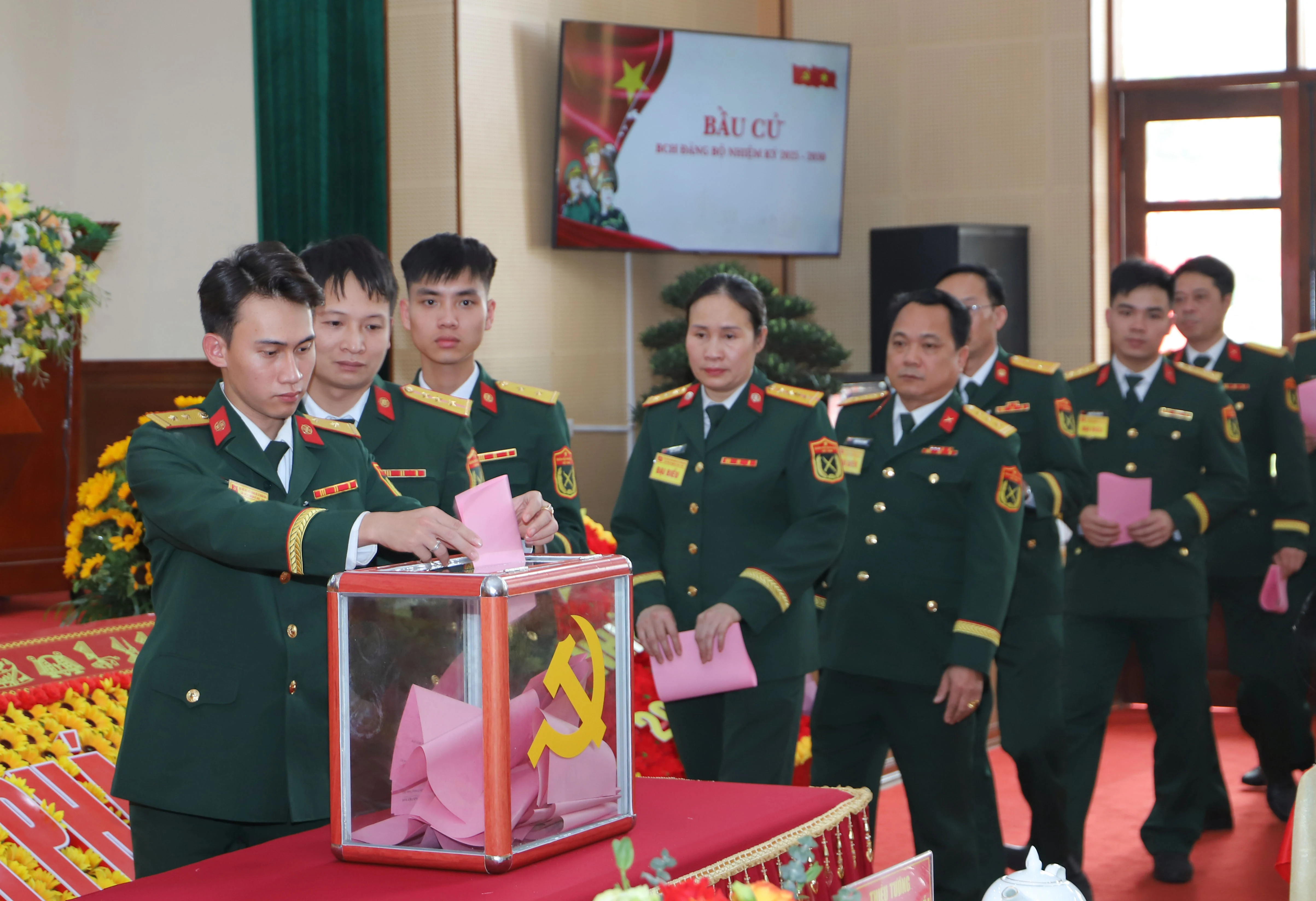 Đảng bộ Quân khu 2 tổ chức thành công Đại hội điểm cấp cơ sở