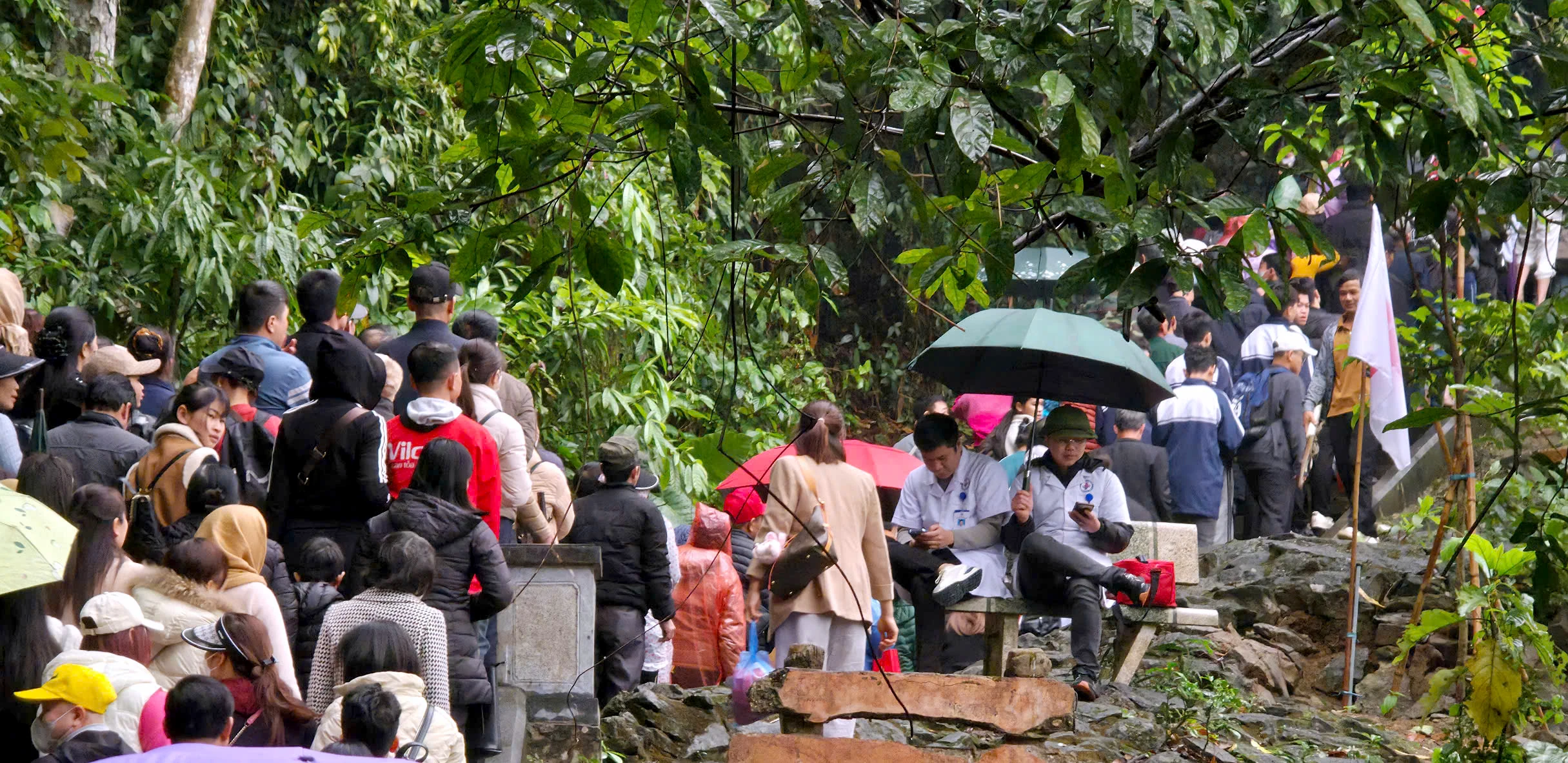 Đền Hùng trước ngày chính lễ