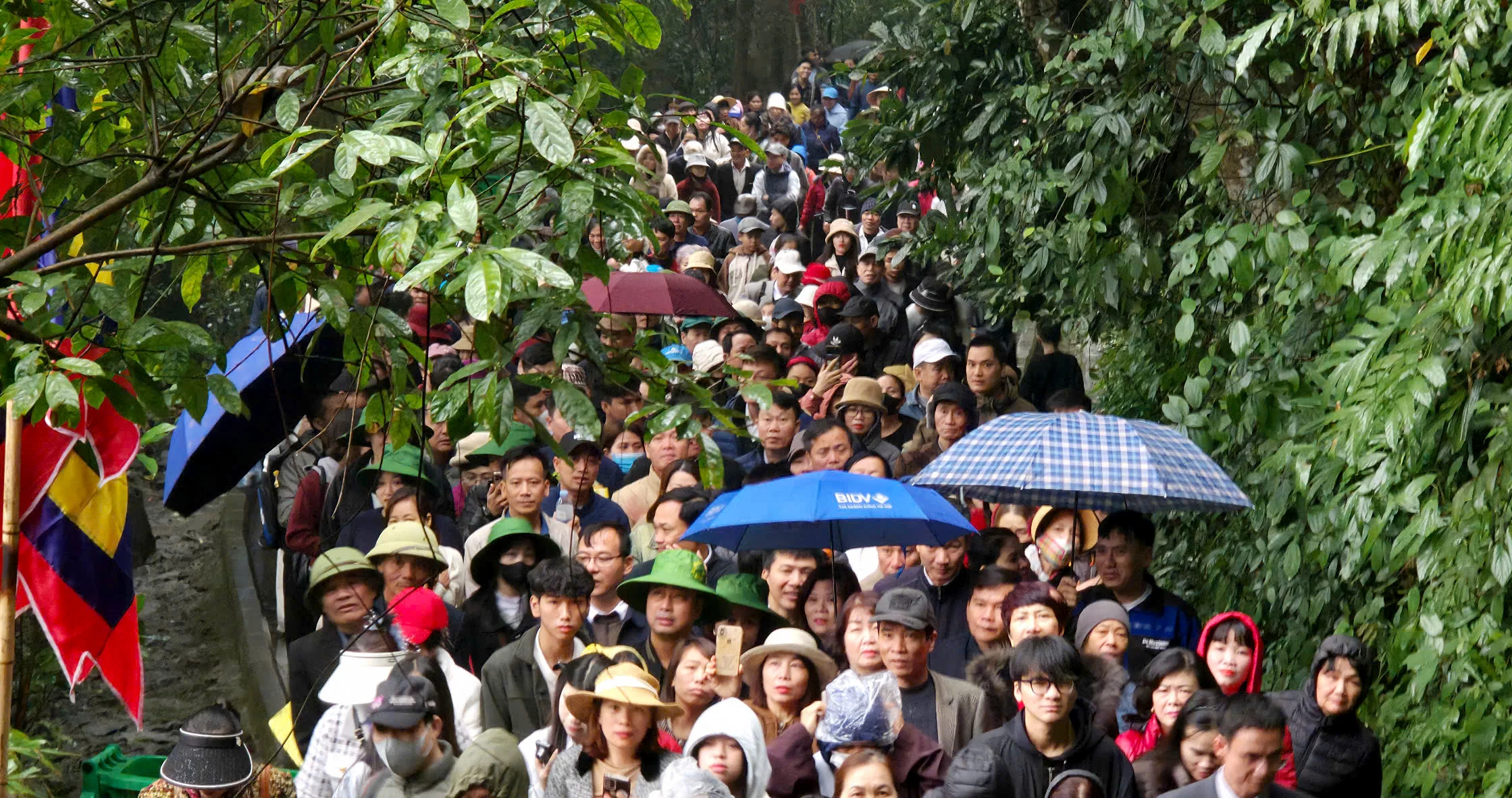 Đền Hùng trước ngày chính lễ