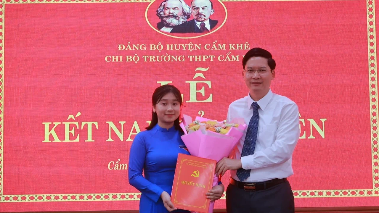 Củng cố sức mạnh của Đảng từ cơ sở