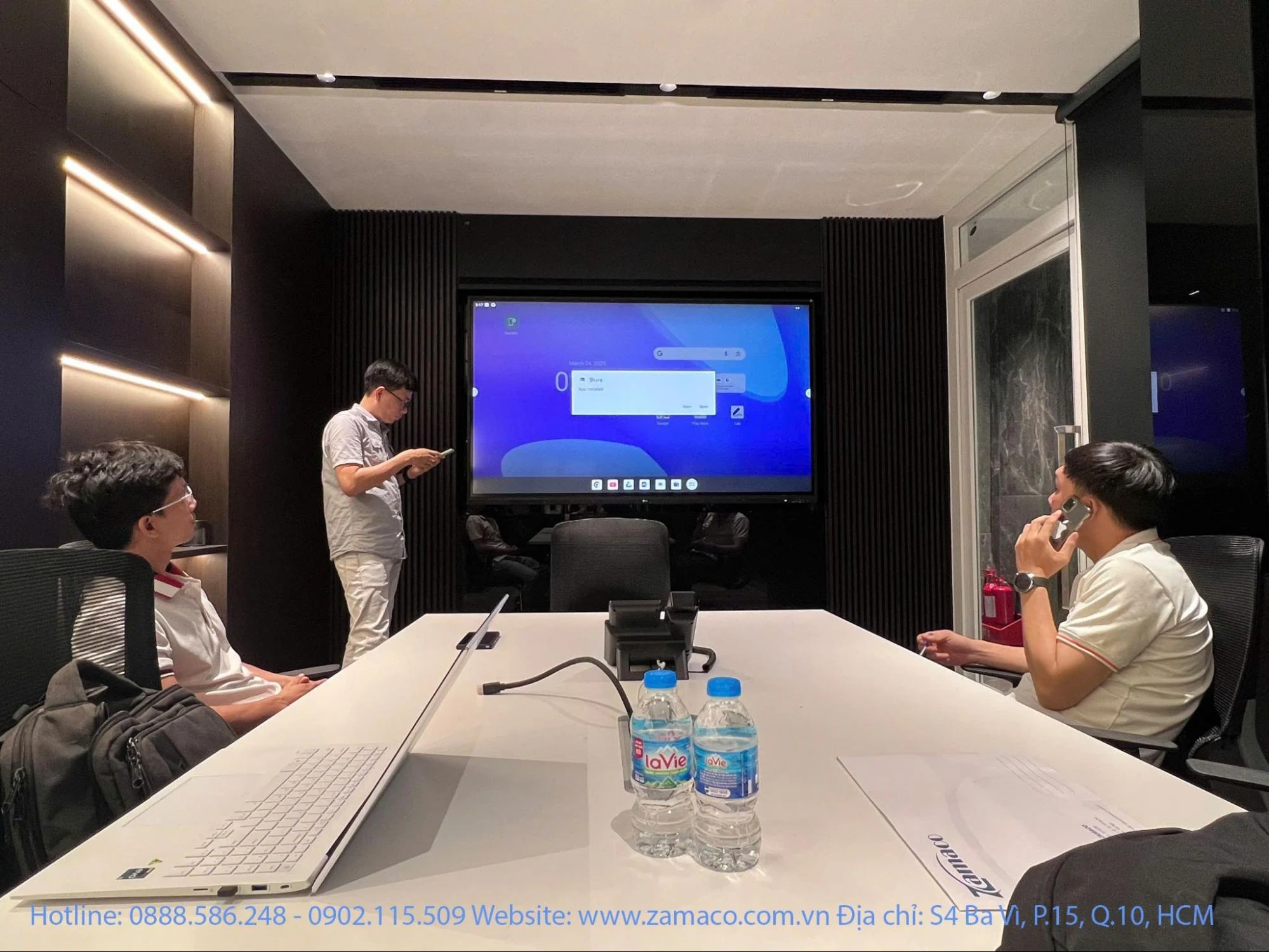 Màn hình tương tác thông minh cho văn phòng, doanh nghiệp